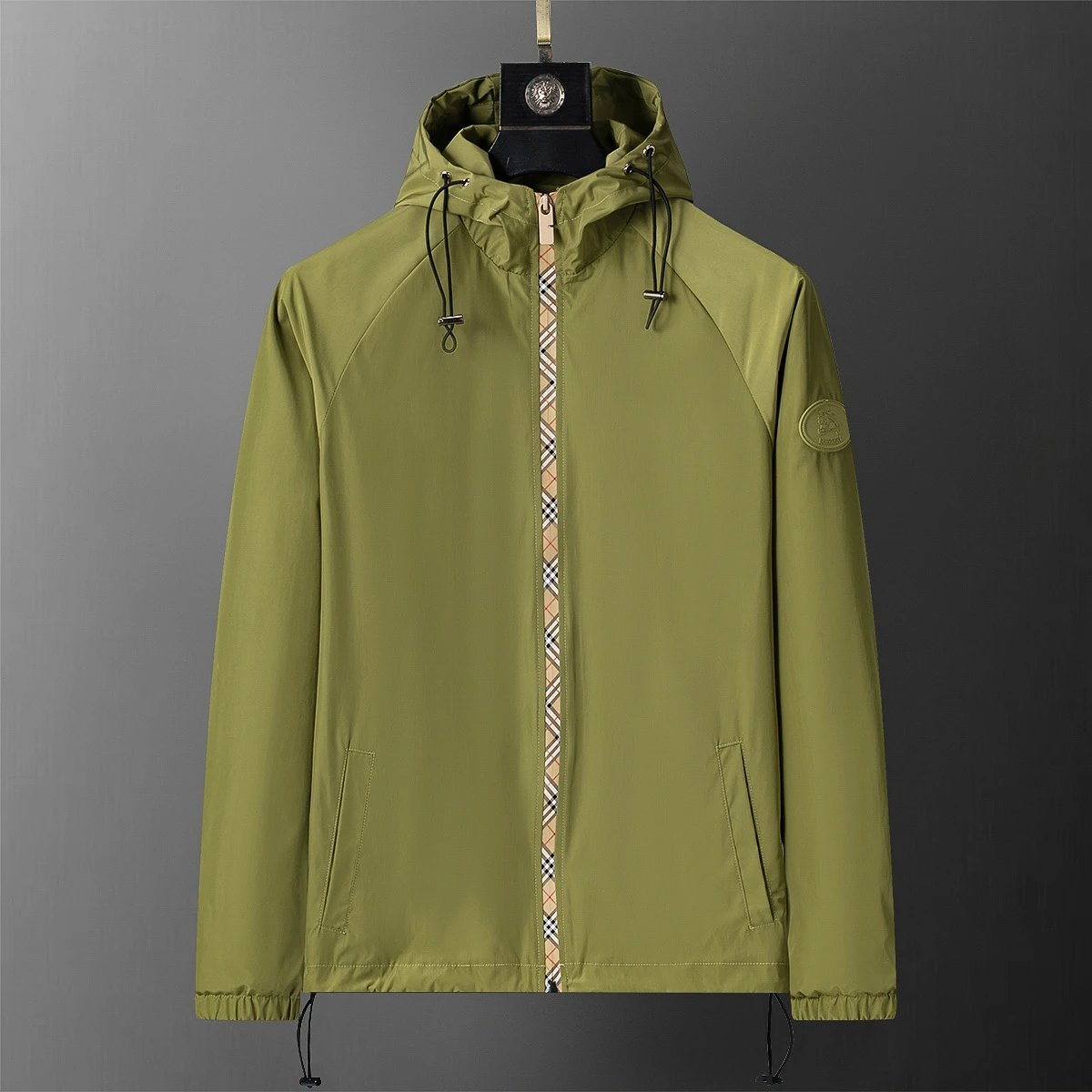 Gucci GG Supreme Hooded Jacket [19 styles]