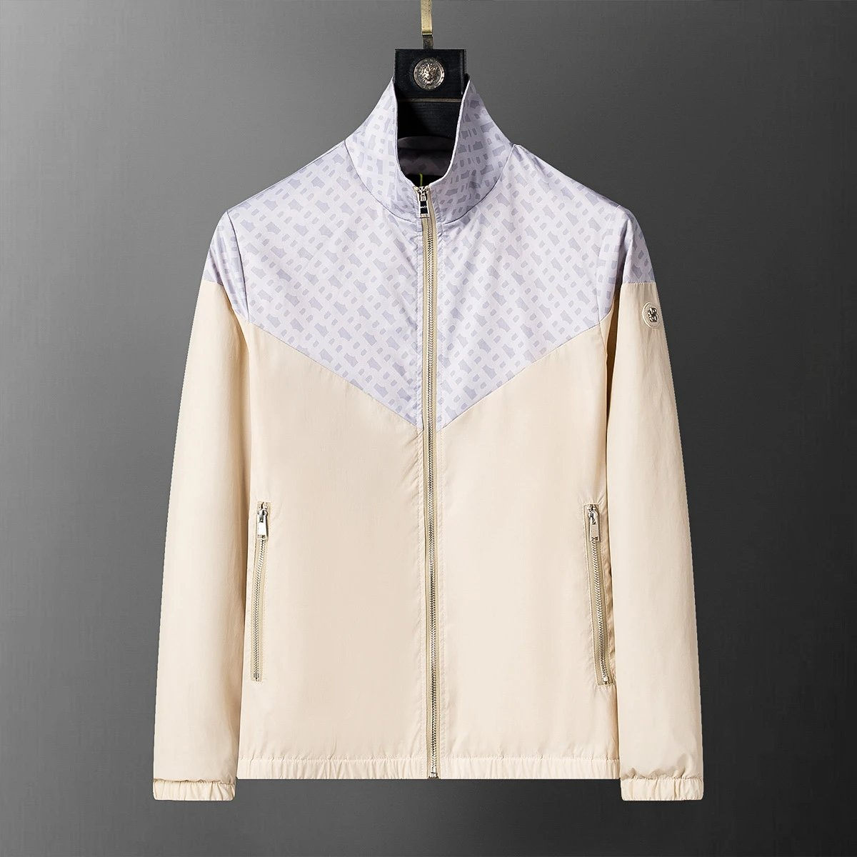 Gucci GG Supreme Hooded Jacket [19 styles]
